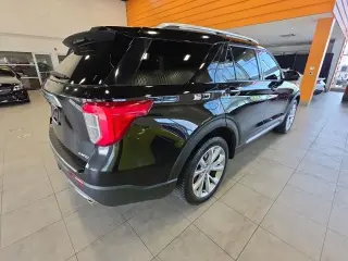 Ford Explorer 2022 AWD Platinum 4dr SUV