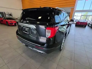 Ford Explorer 2022 AWD Platinum 4dr SUV