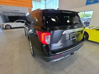 Ford Explorer 2022 AWD Platinum 4dr SUV
