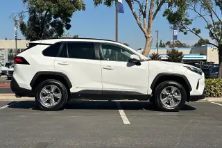 Toyota RAV4 Hybrid 2024 AWD XLE 4p SUV