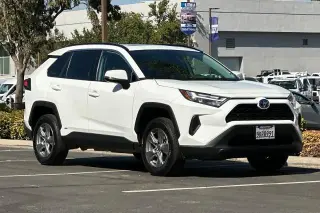 Toyota RAV4 Hybrid 2024 AWD XLE 4p SUV