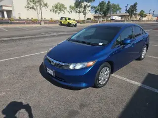 Honda Civic 2012 LX 4p Sedan 5A