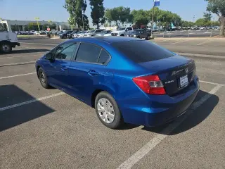 Honda Civic 2012 LX 4p Sedan 5A