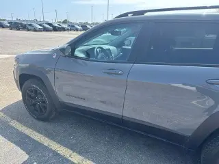 Jeep Cherokee 2022 4x4 Trailhawk 4p SUV
