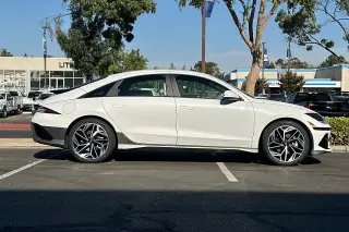 Hyundai IONIQ 6 2023 SEL Sedan 4p.