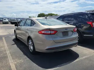 Ford Fusion 2015 SE 4p Sedan