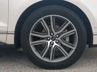 Ford Edge 2019 Titanium 4dr Crossover