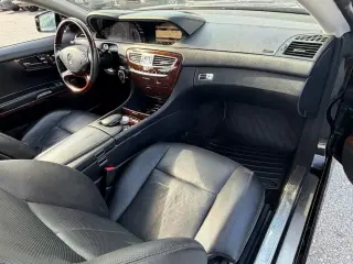 Mercedes-Benz Clase CL 2013 CL 550 4MATIC 2p Coupé