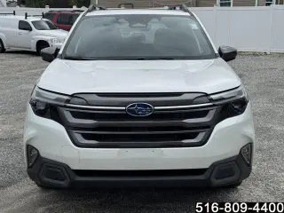 Subaru Forester 2025 AWD Limited Hybrid 4p Crossover