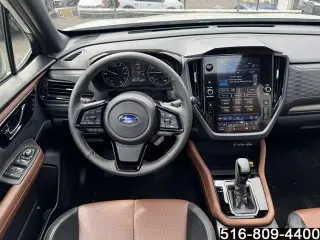 Subaru Forester 2025 AWD Touring 4p Crossover