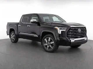 Toyota Tundra 2022 4x4 Capstone HV 4dr CrewMax Cab Pickup SB