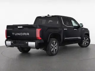 Toyota Tundra 2022 4x4 Capstone HV 4dr CrewMax Cab Pickup SB
