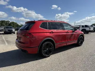 Volkswagen Tiguan 2024 SE R-Line Black 4p SUV