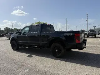 Ford F-250 Super Duty 2021 4x4 Lariat 4p Camioneta Cabina Completa 8 pies. LB