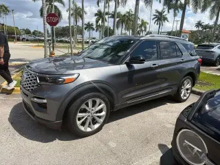 Ford Explorer 2023 AWD Platinum 4p SUV