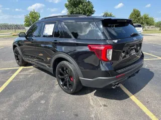 Ford Explorer 2024 AWD ST 4p SUV