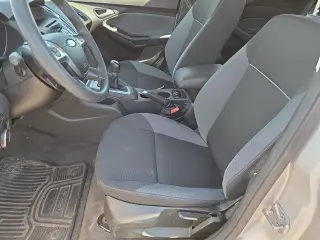 Ford Focus 2012 SE 4p Hatchback