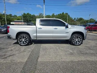 Chevrolet Silverado 1500 Limited 2022 4x4 LTZ 4p Crew Cab 5.8 ft. CB