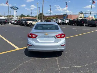 Chevrolet Cruze 2017 LT Auto 4p Sedán