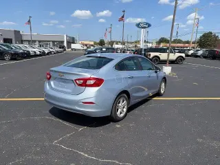 Chevrolet Cruze 2017 LT Auto 4p Sedán