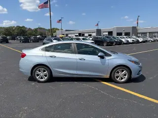 Chevrolet Cruze 2017 LT Auto 4p Sedán