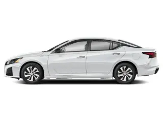 Nissan Altima 2024 2.5 S 4dr Sedán