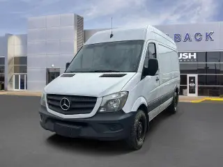 Mercedes-Benz Sprinter Worker 2017 4x2 2500 3p 144 pulg. LC Furgoneta de Carga (3.0L V6)