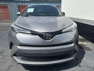 Toyota C-HR 2018 XLE Premium 4p Crossover