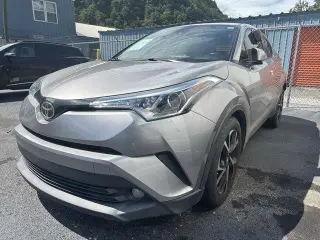 Toyota C-HR 2018 XLE Premium 4p Crossover
