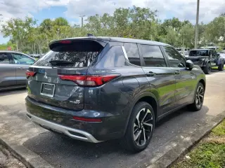 Mitsubishi Outlander PHEV 2024 AWD SE 4p SUV