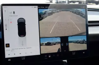 Tesla Model 3 2025 Long Range 4p Fastback