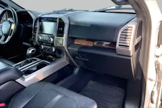 Ford F-150 2015 4x4 Platinum 4dr SuperCrew 5.5 ft. SB