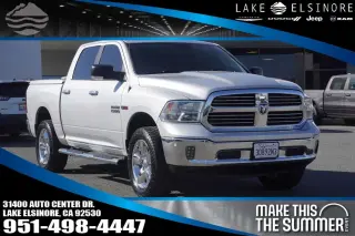 Ram 1500 2017 4x4 Big Horn 4p Puerta Cabina Doble 5,5 pies de Caja Corta Pickup