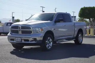 Ram 1500 2017 4x4 Big Horn 4p Puerta Cabina Doble 5,5 pies de Caja Corta Pickup