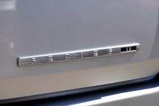 Jeep Wagoneer 2022 4x2 Serie II 4p SUV
