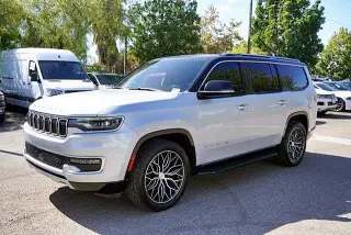 Jeep Wagoneer 2022 4x2 Serie II 4p SUV