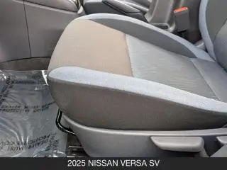 Nissan Versa 2025 SV 4p Sedán
