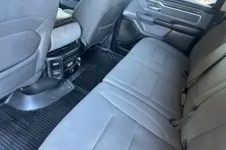 Ram 1500 2020 4x4 Big Horn 4p. Crew Cab 5.6 ft. SB Pickup