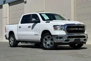 Ram 1500 2020 4x4 Big Horn 4p. Crew Cab 5.6 ft. SB Pickup