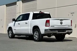 Ram 1500 2020 4x4 Big Horn 4p. Crew Cab 5.6 ft. SB Pickup