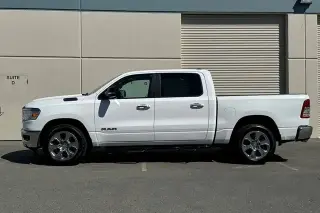 Ram 1500 2020 4x4 Big Horn 4p. Crew Cab 5.6 ft. SB Pickup