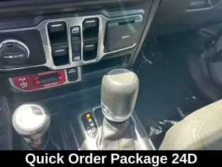 Jeep Gladiator 2022 4x4 Mojave 4p Cabaína de Tripulante 5.0 ft. SB
