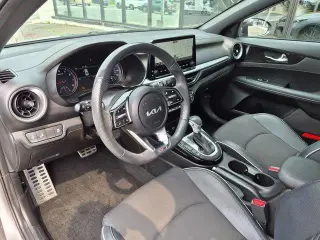 Kia Forte 2023 GT-Line Sedán 4p
