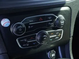 Dodge Charger 2023 SXT Sedán 4puertas