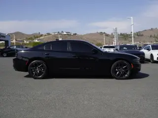 Dodge Charger 2023 SXT Sedán 4puertas