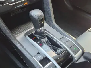 Honda Civic 2018 LX-P 2p Coupé