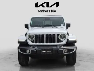 Jeep Wrangler 2024 4x4 Sahara SUV 4p