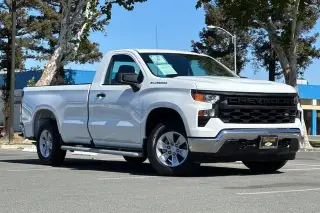 Chevrolet Silverado 1500 2025 4x2 Work Truck 2p Cabina Estándar 8 pies LB