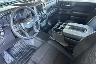 Chevrolet Silverado 1500 2025 4x2 Work Truck 2p Cabina Estándar 8 pies LB