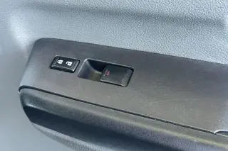 Nissan NV 2017 3500 HD S 3 puertas Furgón de carga con techo alto